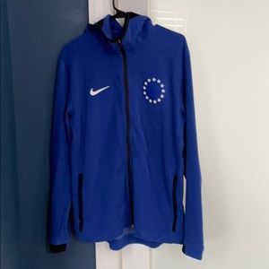 Nike Showtime Phila 76ers Hooded Sweatshirt